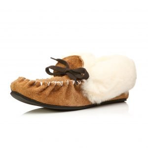Val Moccasin